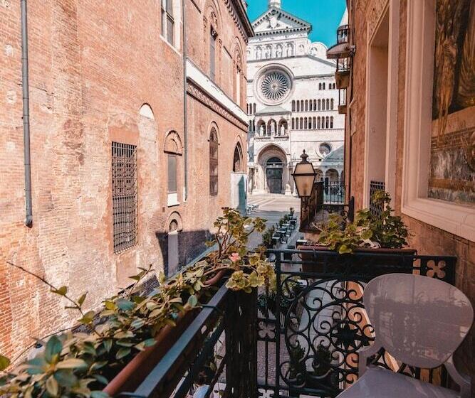 هتل Duomo Cremona