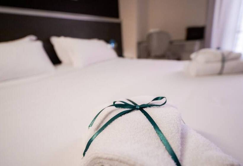 هتل Duomo Cremona