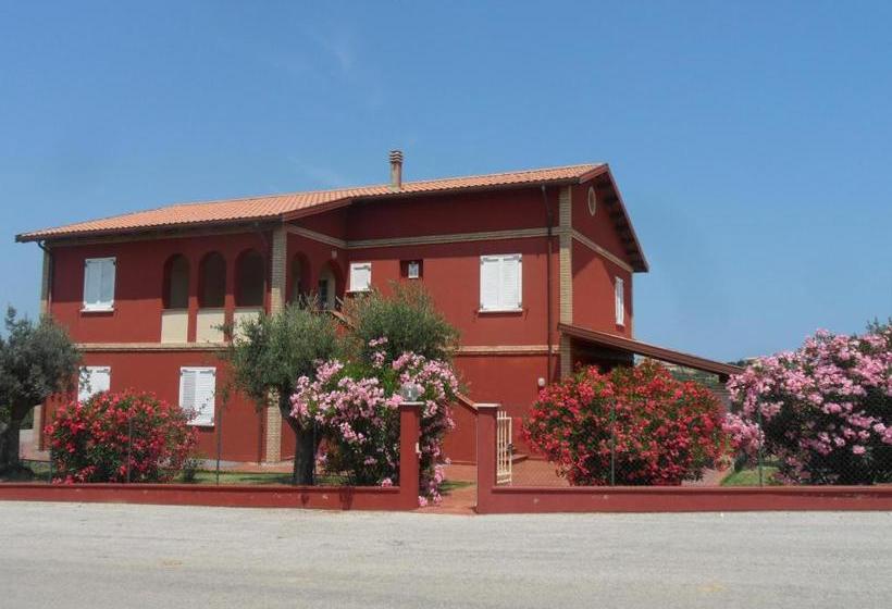 ホテル Fattoria Cerreto