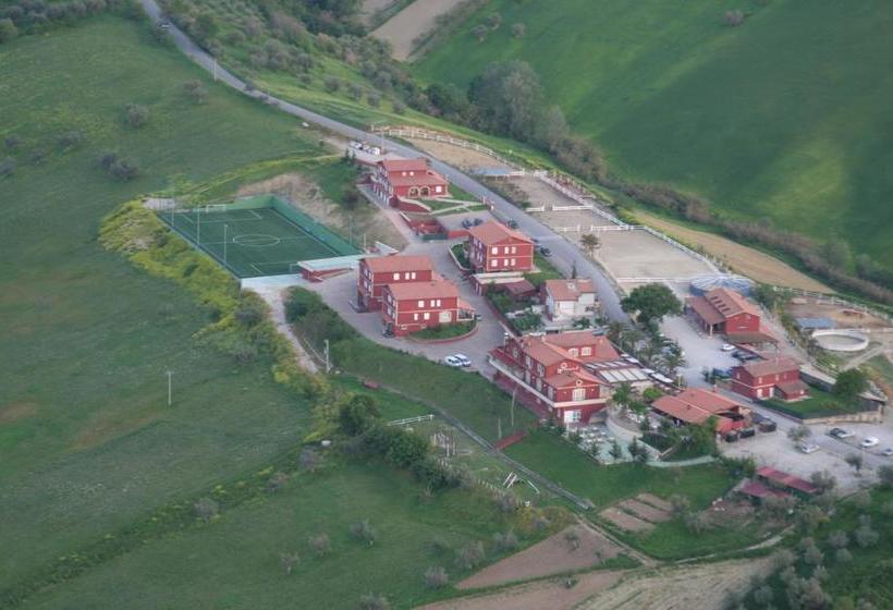 ホテル Fattoria Cerreto