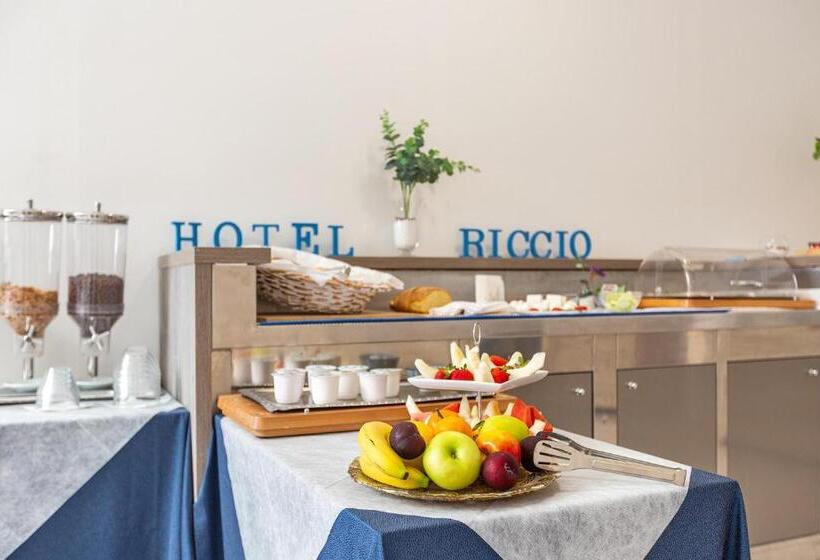 فندق Il Riccio