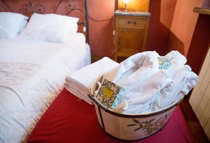 Al Vecchio Fontanile B&b