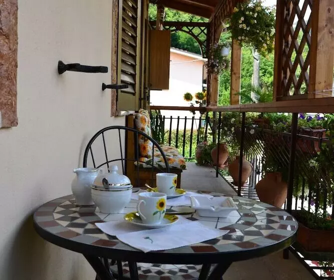 Aamiaismajoitus (B&B) Casa Del Girasole