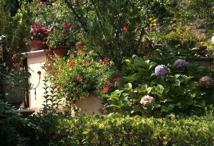 Aamiaismajoitus (B&B) Casa Del Girasole