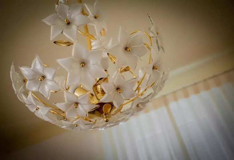 Bed and Breakfast Il Portico Camere E Caffè   Centro Città