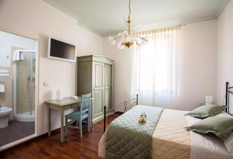 Bed and Breakfast Il Portico Camere E Caffè   Centro Città