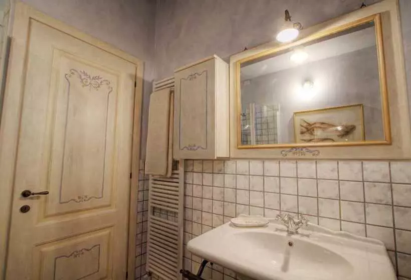 تختخواب و صبحانه La Fornasaccia