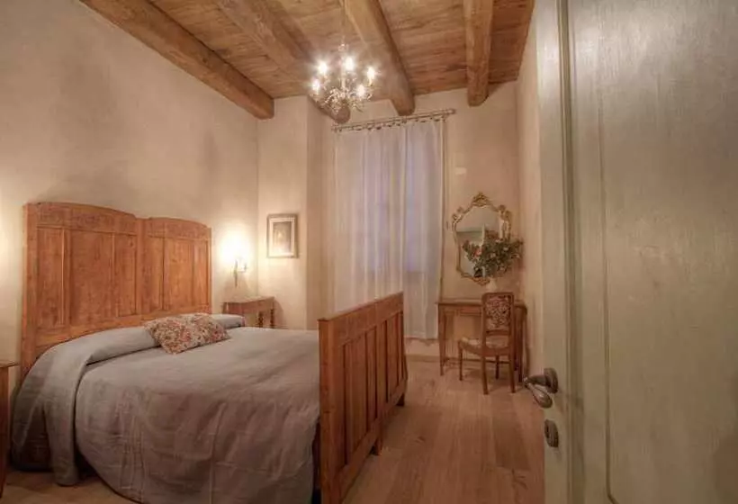 تختخواب و صبحانه La Fornasaccia