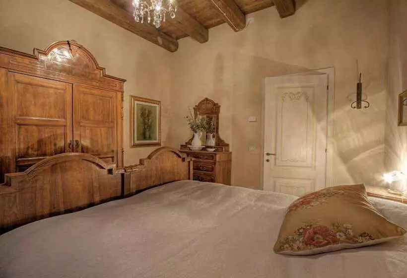 تختخواب و صبحانه La Fornasaccia