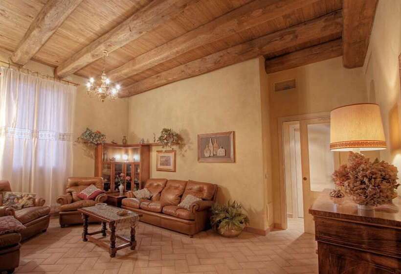 مبيت وإفطار La Fornasaccia