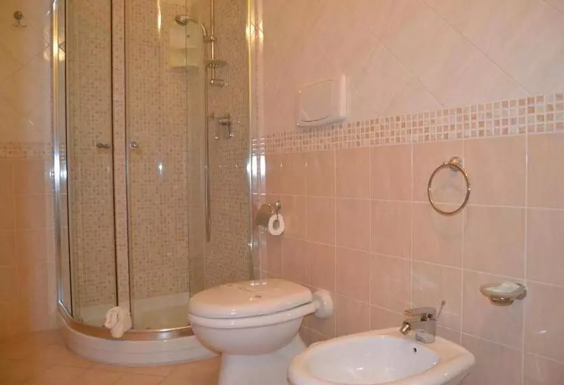 Aamiaismajoitus (B&B) Villa Sofia