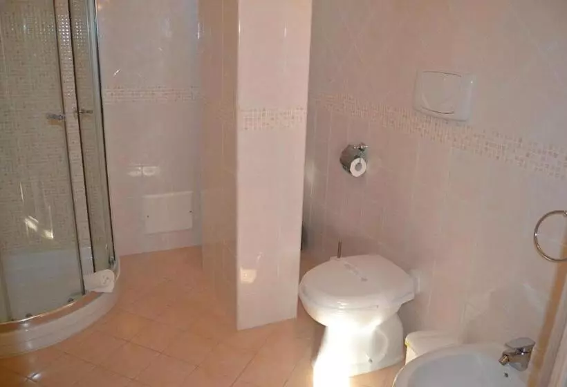 Aamiaismajoitus (B&B) Villa Sofia