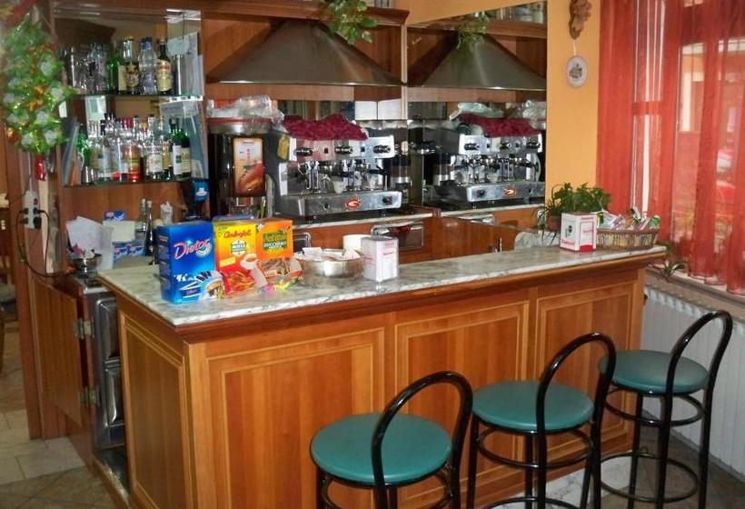 فندق Albergo Corradetti