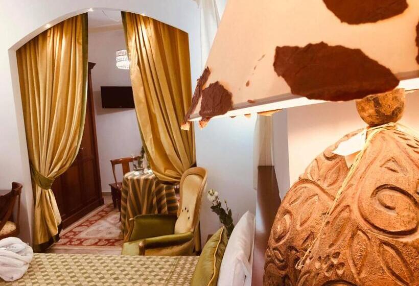 Отель Astigiana & Appartamenti