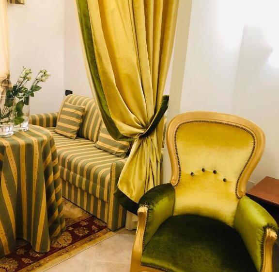 Отель Astigiana & Appartamenti