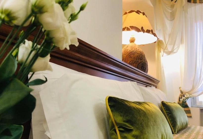 Отель Astigiana & Appartamenti