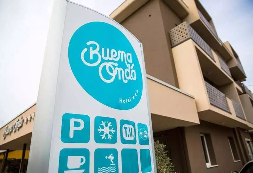 هتل Buena Onda