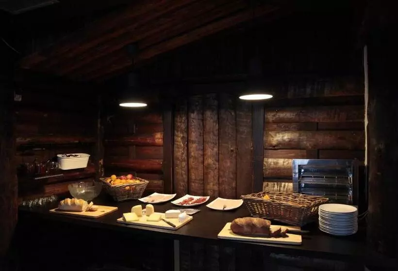 هتل Chamanna Bed & Breakfast