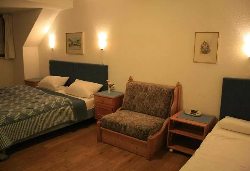 Hotelli Gasthof Rose