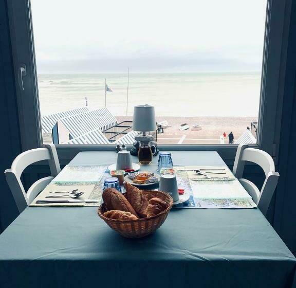 هتل Hôtel La Sirène