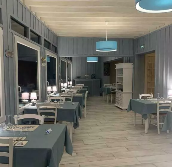 Hotelli Hôtel La Sirène