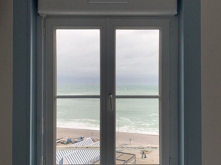 هتل Hôtel La Sirène