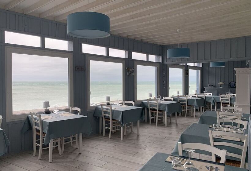 هتل Hôtel La Sirène