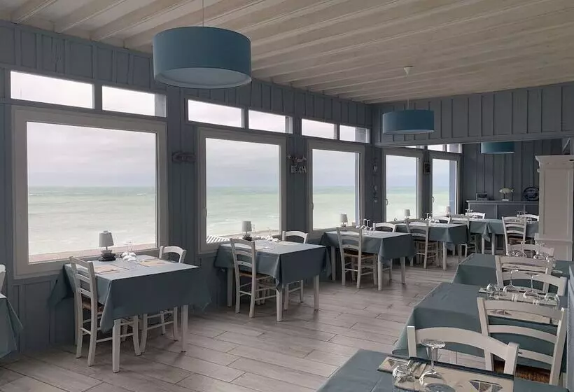 Hotelli Hôtel La Sirène