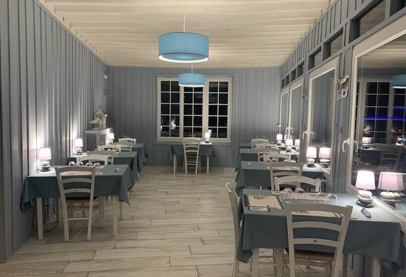 هتل Hôtel La Sirène