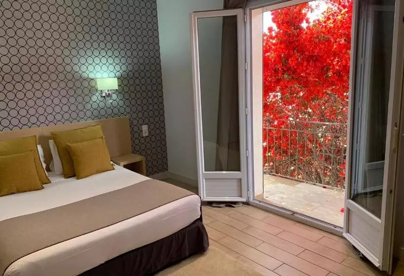 Hotelli Hôtel Le Mistral