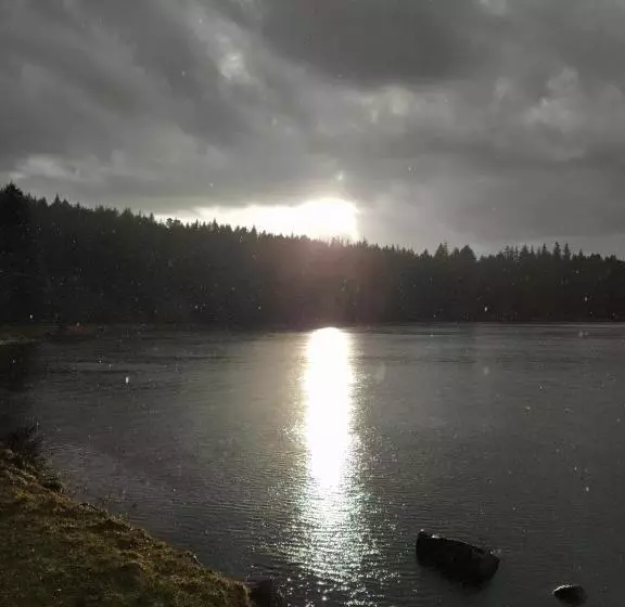 ホテル Hôtel Restaurant Notre Dame