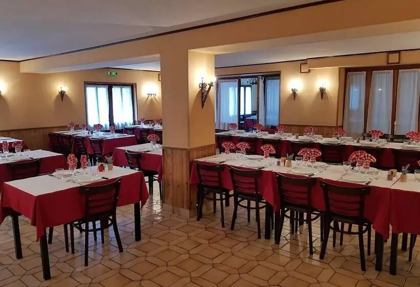 ホテル Hôtel Restaurant De La Jonte