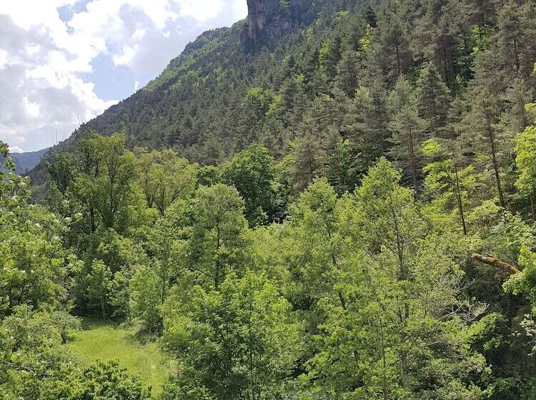 호텔 Hôtel Restaurant De La Jonte