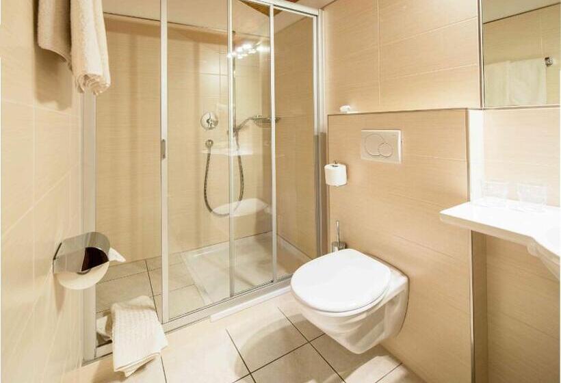 فندق Pension An Der Linde