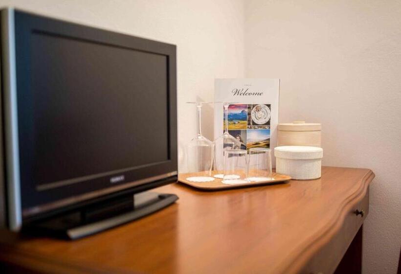 فندق Pension An Der Linde