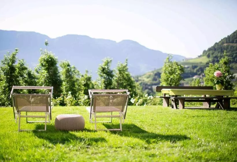 Hotelli Pension An Der Linde