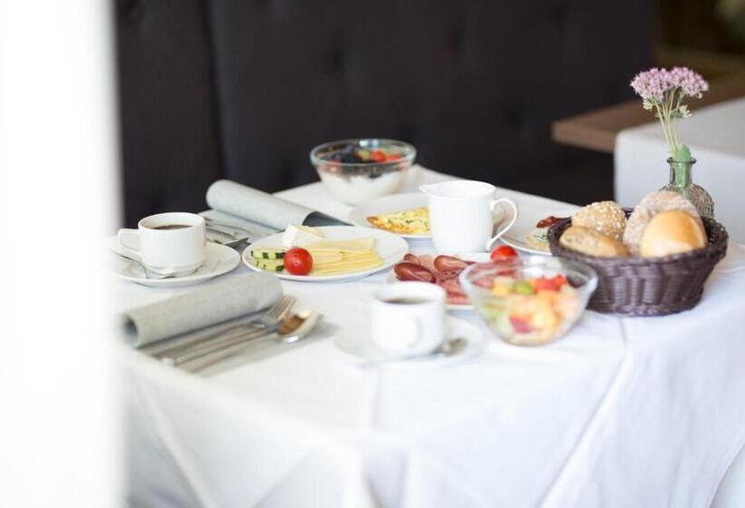 호텔 Pension Sankt Urban