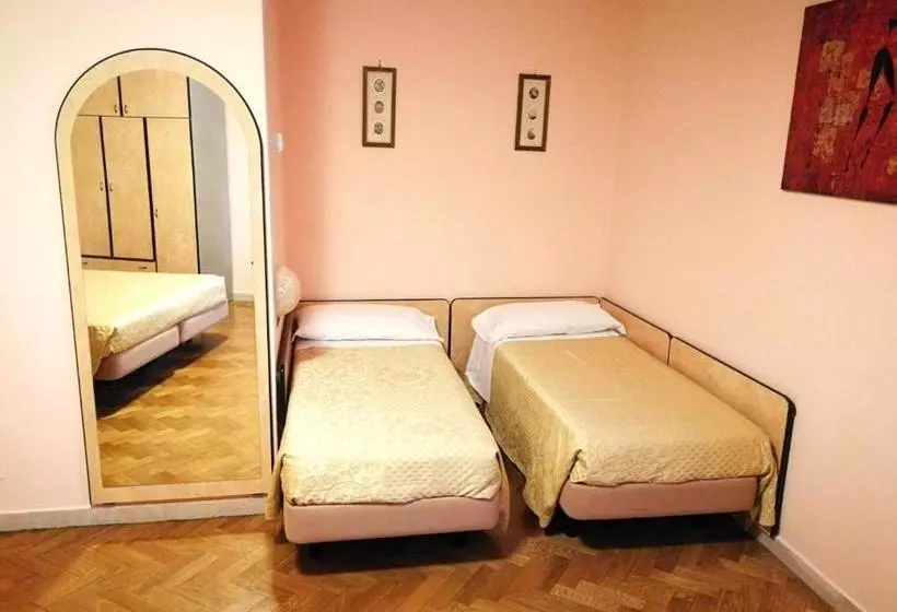 هتل Ristorante Farese