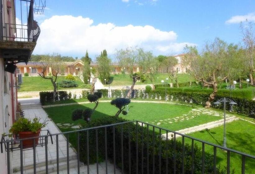 호텔 Tenuta Santa Lucia