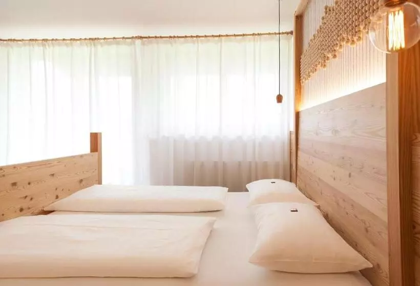Hotelli Tyrol
