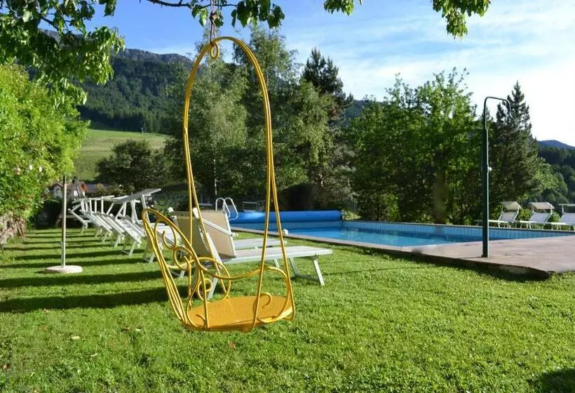 Hotelli Tyrol