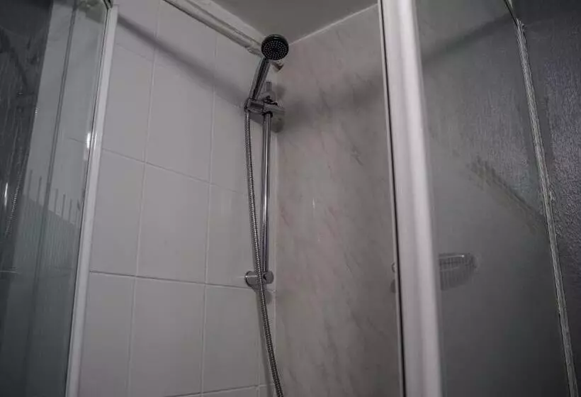 هتل Villa Rose