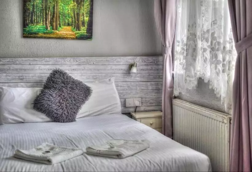 هتل Villa Rose