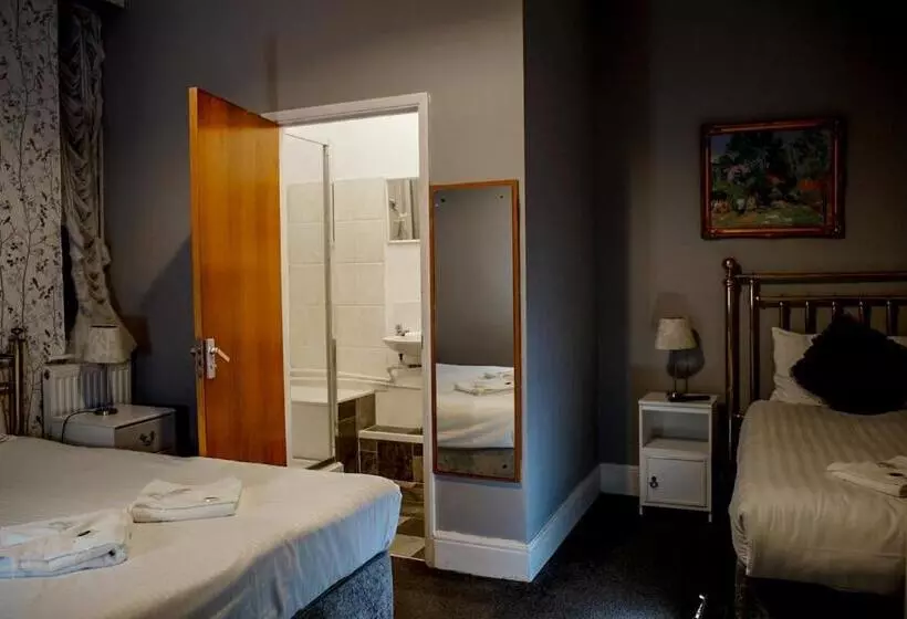 هتل Villa Rose