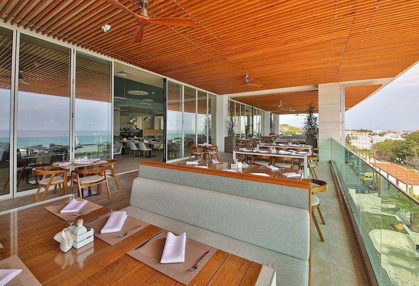 هتل White Lagoon Resort All Inclusive