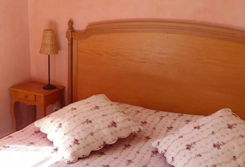 La Ferme Du Petit Ségriès Bed And Breakfast