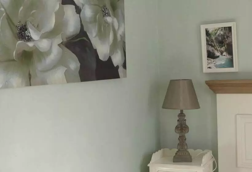 La Ferme Du Petit Ségriès Bed And Breakfast