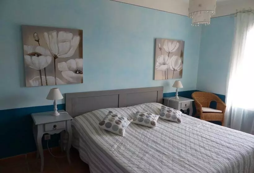 La Ferme Du Petit Ségriès Bed And Breakfast