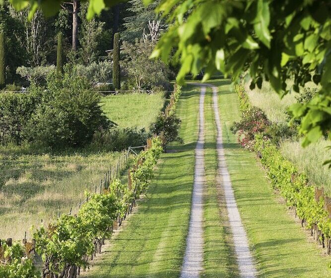 Villa Farinella Bed & Breakfast