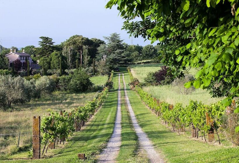 Villa Farinella Bed & Breakfast